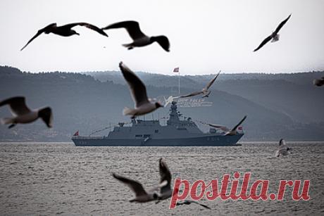 Следующий из России танкер столкнулся с катером в проливе Дарданеллы. Танкер, следующий из России в Грецию, столкнулся с катером в проливе Дарданеллы в Турции, сообщила турецкая береговая охрана. Участниками столкновения стали 140-метровый танкер Karakuz и катер с двумя человеками на борту. Как рассказали в службе, на место происшествия были направлены буксир Turkeli и катер KEGM-9.