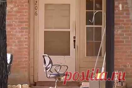 Мужчина обезглавил жену через три месяца после свадьбы. Житель США Джаред Дикус обезглавил жену, Энгги Диас, через три месяца после того, как на ней женился. Отец Дикуса обратился в полицию и сообщил, что в доме пары творится что-то неладное. Прибывшие на место происшествия сотрудники правоохранительных органов обнаружили обезглавленное тело Диас в луже крови.