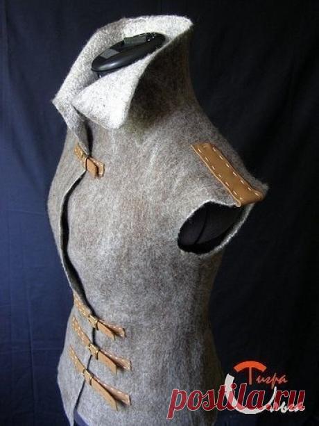Детали - эстетика и функциональность
#полезное_валяние #ручнаяработа #felting #felt #валяние #шерстяника #войлок #фелтинг