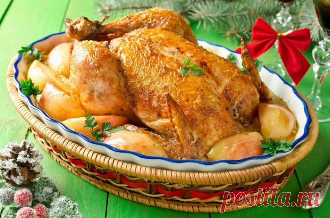 Курица с яблоками в сливочном соусе.