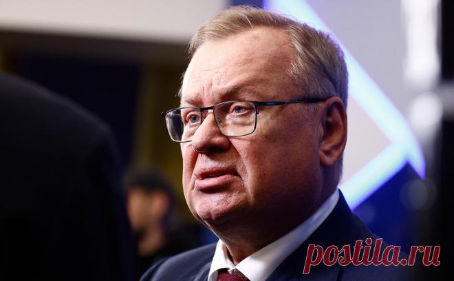 Костин назвал «рассосавшейся» проблему с зависшими в Индии рупиями. Расчеты с Китаем и Индией идут в нацвалютах, проблема рупий решена, заявил Костин. Глава ВТБ отметил «трусость» банковского сектора из-за риска вторичных санкций и усомнился, что США решатся «взорвать финансовую систему»