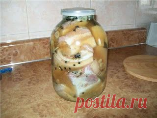 Сало в банке