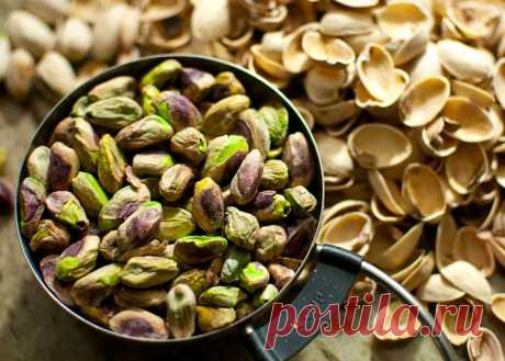 Простой способ почистить фисташки