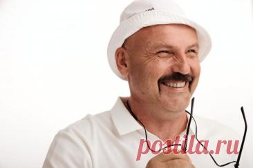 Создатель «Кузнечика» Александр Барашков исключён из списка кандидатов в 51-м округе. Основатель «Гагаринга» назвал соратников «партией предателей». Марат Баширов анализирует политический контекст решения.
