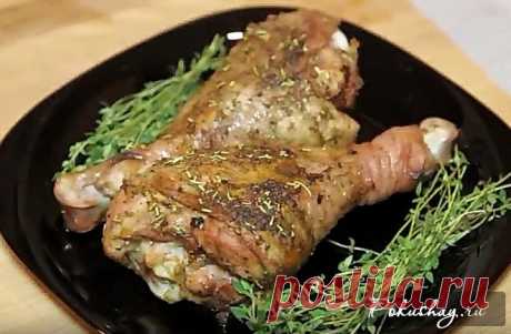 Голень индейки в духовке – роскошный ужин на скорую руку Как роскошно приготовить голень индейки в духовке на ужин на скорую руку? Роскошный пошаговый рецепт приготовления голени индейки в духовке на ужин на скорую руку – с фото.