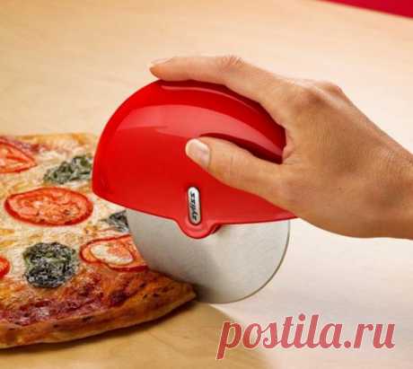 Нож для разрезания пиццы и другой выпечки. $12 USD