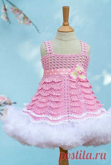 Sakura Top pattern by Alla Koval