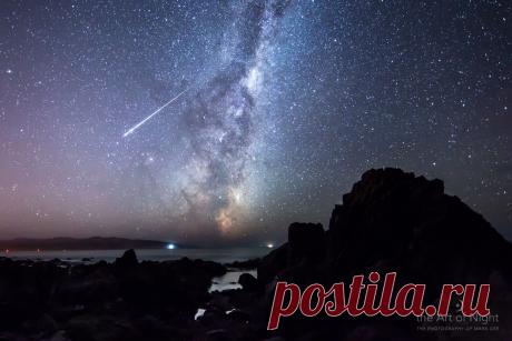 500px / Meteor And The Milky Way by Mark Gee