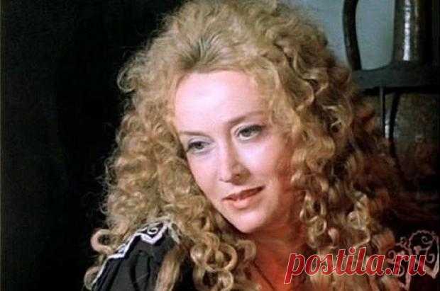 Маргарите Тереховой стало хуже: как сейчас чувствует себя Миледи из "Трех мушкетеров"