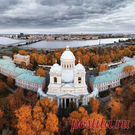 В Александро-Невской лавре Санкт-Петербурга пройдет IV Международной фестиваль колокольного искусства «Невский звоны» 

9 сентября в Свято-Троицкой Александро-Невской лавре Санкт-Петербурга откроется IV Международной фестиваль колокольного искусства «Невский звоны». 

Накануне торжеств, в день перенесения мощей святого благоверного князя Александра Невского, свое мастерство продемонстрируют лучшие звонари России и других стран. 
Показать полностью…