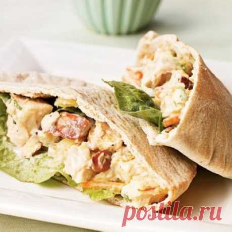 Салат Курица сыр ананас и орехи миндаль рецепт с фото - 1000.menu