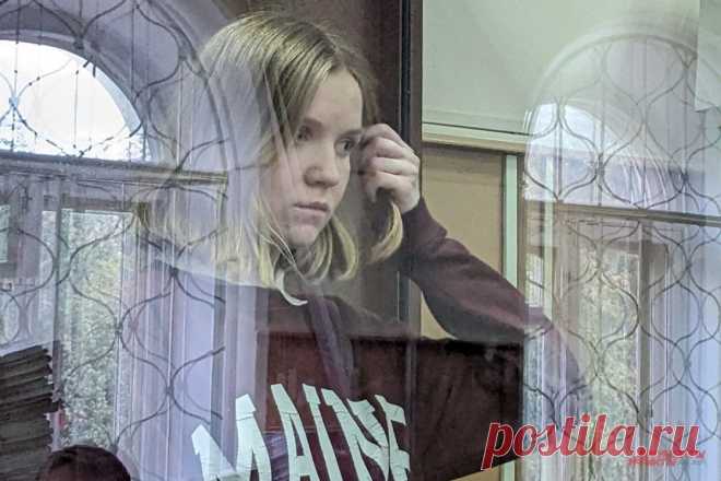 Вдова Владлена Татарского не намерена подавать иск к Дарье Треповой. Вдова погибшего военкора сказала, что раньше она не знала Дарью Трепову.