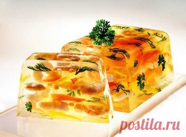 Заливное из рыбы с креветками