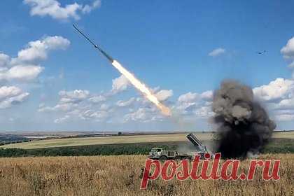 Стало известно о больших потерях ВСУ на херсонском направлении. Вооруженные силы Украины (ВСУ) несут большие потери на херсонском направлении. Об этом заявил замглавы региона Кирилл Стремоусов. По его словам, украинским войска не удалось пройти серую зону без потерь, так как они попали под артобстрелы Воздушно-космических сил России.