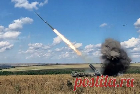 Стало известно о больших потерях ВСУ на херсонском направлении. Вооруженные силы Украины (ВСУ) несут большие потери на херсонском направлении. Об этом заявил замглавы региона Кирилл Стремоусов. По его словам, украинским войска не удалось пройти серую зону без потерь, так как они попали под артобстрелы Воздушно-космических сил России.