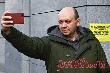 Суд признал законным включение главреда «Медиазоны» в список иноагентов. Мосгорсуд признал законным включение главного редактора издания «Медиазона» (включено Минюстом в реестр организаций, выполняющих функции иностранного агента) Сергея Смирнова в реестр физлиц-иноагентов. «Суд отклонил апелляционную жалобу» — сообщили в пресс-службе инстанции.