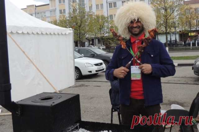 Подсолнечное масло и киви. Как сделать настоящий кавказский шашлык | Мастер-классы | Кухня | Аргументы и Факты