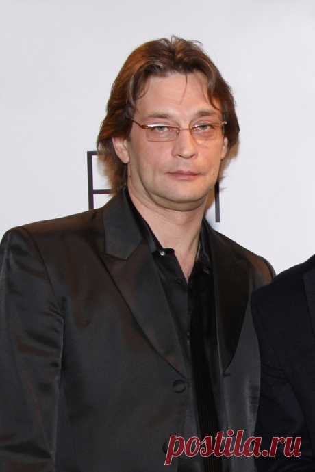 Александр Домогаров