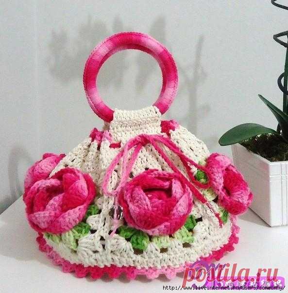 Вязаная сумочка.
