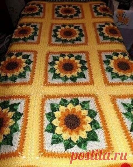 Квадратный мотив с подсолнухом