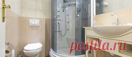 Чем отмыть душевую кабину Душевая кабина – зона повышенного внимания для каждой хозяйки, ведь от чистоты в ванной зависит здоровье членов семьи. В боксе могут быть стеклянные, пластиковые, металлические, акриловые, мраморные, эмалированные элементы, и каждый потребует особого ухода. А если запустить уборку, поверхности быстро покрываются известковым налетом и плесенью. Зона требует очистки после каждого приема гигиенических процедур, раз в […]