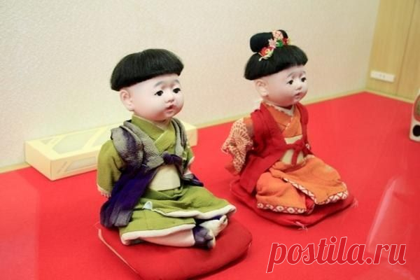 Старинные куклы