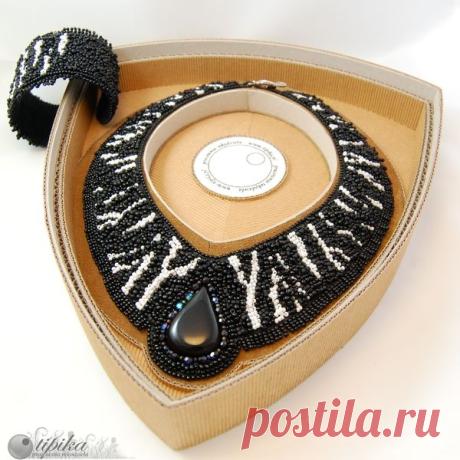 (7) Tipika - zebra3. Love the custom packaging for this | Bead embroidery necklace | Любовь, Блог и Упаковка