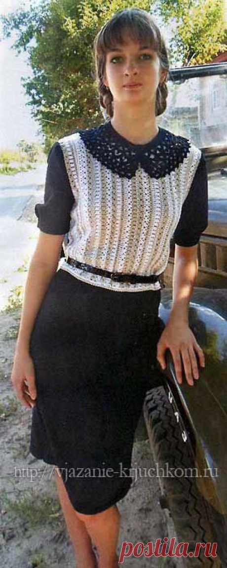 Вязаное платье в ретро стиле