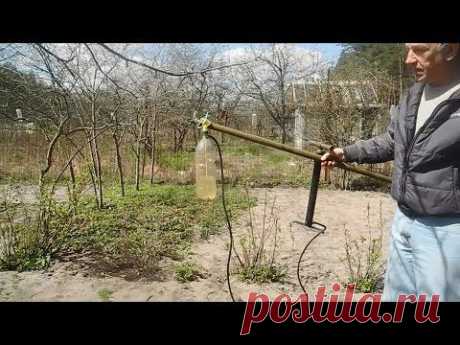 Простой,мощный и халявный,распылитель для огорода - YouTube