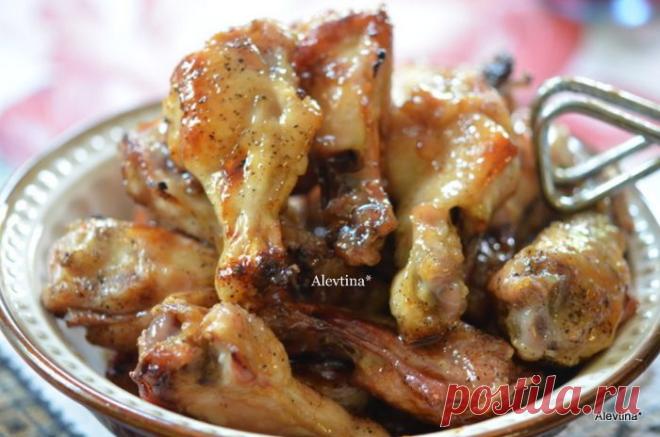 Куриные крылышки с коричневым маслом и медом | Foodbook.su Для любителей куриных крылышек. Очередной несложный рецепт.