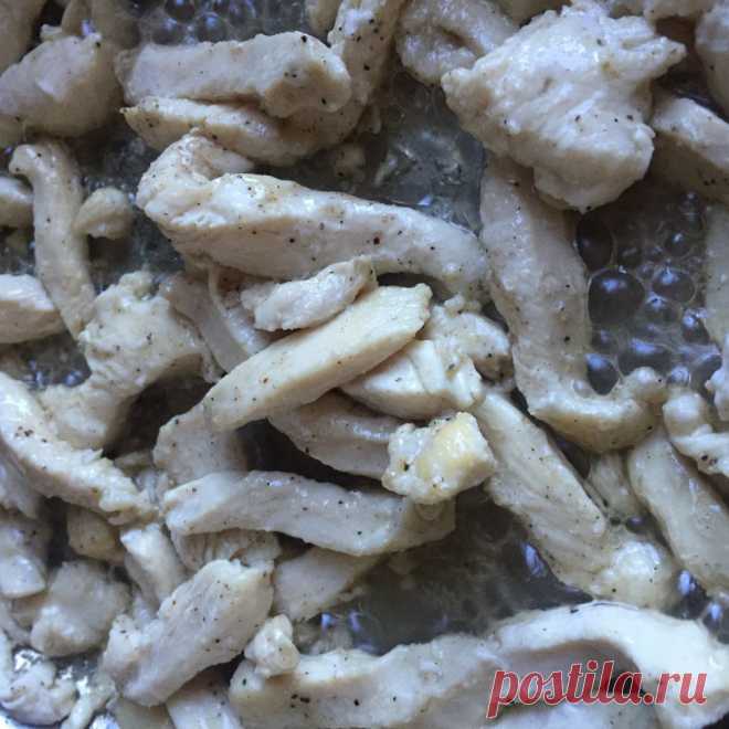 Салат «Фунчоза» с куриной грудкой - рецепт с фото пошагово