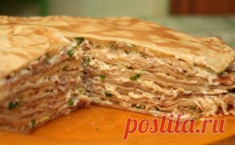 Торт из яичных блинов с куриной начинкой Ингредиенты: Яйцо 4 шт Молоко 50 гр Мука 1 ст л Масло оливковое 15 гр Начинка: Куриная грудка вареная – 400 гр Соленый огурец 100 гр Лук 1 шт Соль, перец, укроп, чеснок по вкусу Сметана За рецепт спасибо группе Диетические рецепты Приготовление: Смешать все ингредиенты на блины, добавить масло. Получается 7 шт. блинов, делаем начинку. Отварная грудка мелко нарезанная. Огурец кубиками, лук кубиками, чеснок мелко нарезать. Добавить зелень., 2 лож сметаны.…