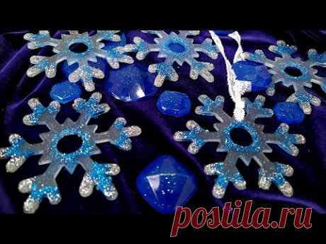 Снежинки из эпоксидной смолы.