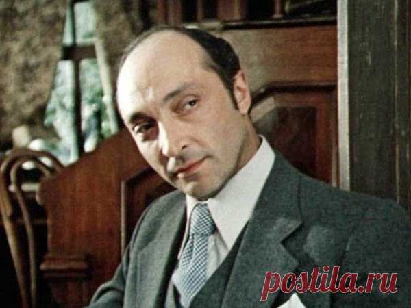 Михаил Козаков, 14 октября, 1934
 • 22 апреля 2011
