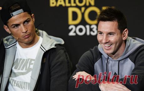 Месси и Роналду не попали в число номинантов на звание лучшего нападающего Лиги чемпионов. В список кандидатов на приз вошли Эрлинг Холанд, Роберт Левандовский и Килиан Мбаппе