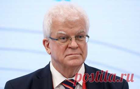 Экс-постпреда России при ЕС Чижова назначили сенатором от Карелии. Владимир Чижов считает, что республике в ближайшие годы следует заняться решением вопроса с оттоком населения в другие регионы страны, при этом он отметил, что в целом Карелия показывает стабильное развитие
