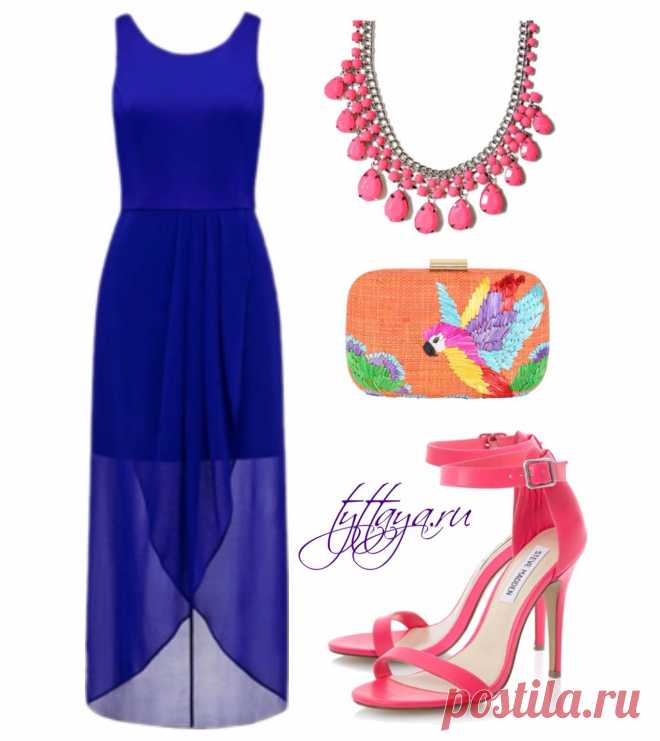 С чем носить синее платье?