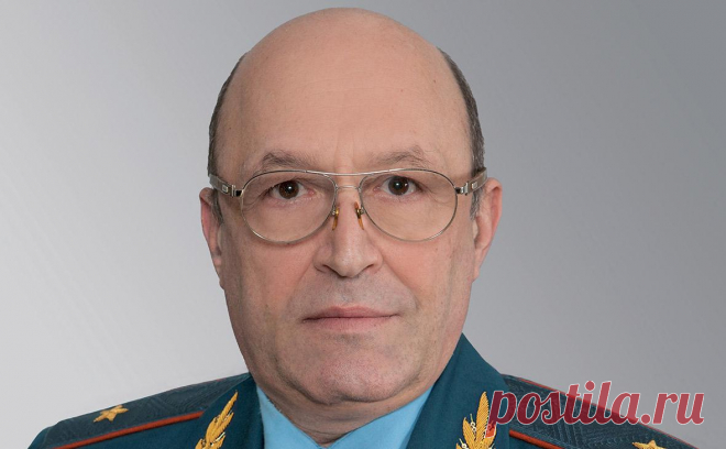 ФСБ предотвратила попытку СБУ завербовать первого замглавы МЧС ДНР. Служба безопасности Украины (СБУ), угрожая расправой над женой первого заместителя министра МЧС ДНР Дмитрия Костямина, требовала от него передать Киеву закрытую информацию.