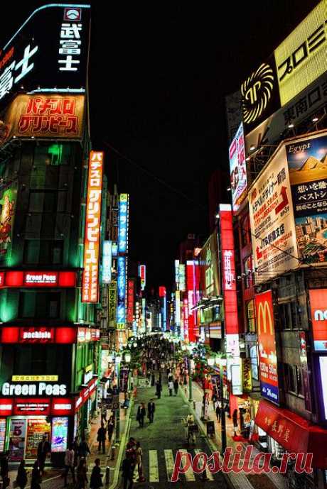 INSPIRATION: Tokyo you are adorable! Can't wait to go back!!! Shinjuku, Tokyo, Japan | Pinterest • Всемирный каталог идей