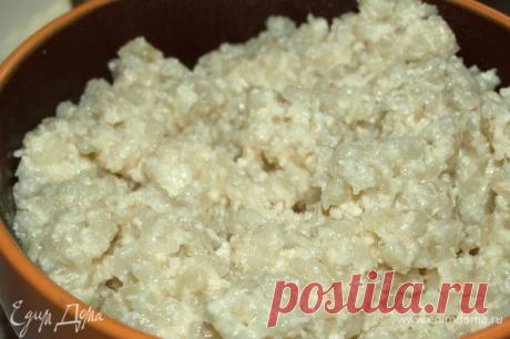 Перловая каша, томленая в молоке. Ингредиенты: перловая крупа, молоко, сливки 10-20% | Официальный сайт кулинарных рецептов Юлии Высоцкой