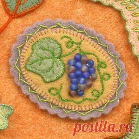 felt pin from &quot;Felt Wee Folk&quot; 2003 | Felt (Circles, Stars, Ovals) | P…