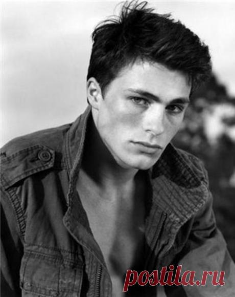 Колтон Хейнс