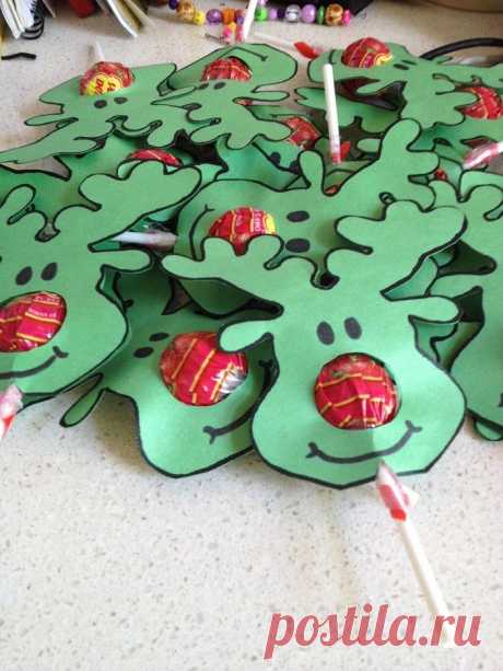 Reindeer Chupa Chups | Festive Fun - Brisbane Kids