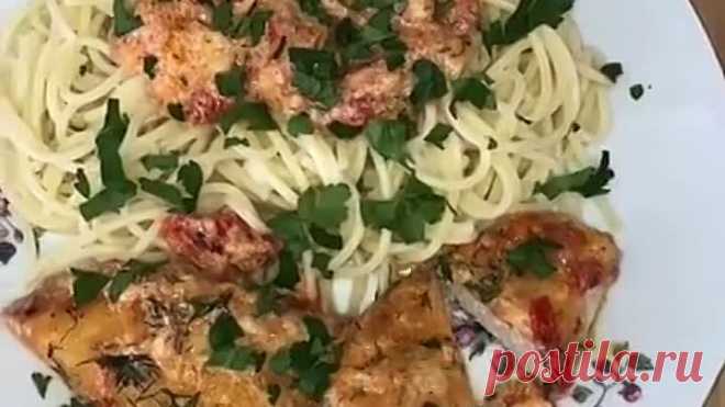 КУРИНЫЕ ГРУДКИ С НЕЖНОЙ СЫРНОЙ КОРОЧКОЙ В ТОМАТНОМ-СЛИВОЧНОМ СОУСЕ