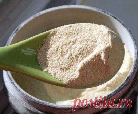 В ТЕЧЕНИЕ ТРЕХ НЕДЕЛЬ ЕЛА ПО 2 ЧАЙНЫХ ЛОЖКИ ЛЬНЯНОЙ МУКИ И УДАЛИЛА ВСЮ ГРЯЗЬ ИЗ КИШЕЧНИКА. ДЕЛЮСЬ РЕЦЕПТОМ! — Journal women❜s