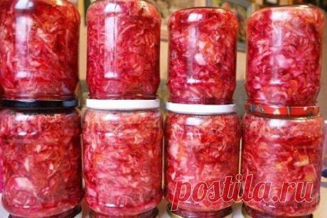 Капуста, маринованная со свеклой