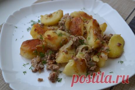 Муж к ужину нажарил обычной "картошки", новым для меня способом. Получилось действительно очень вкусно! Возьму себе на заметку. | Елена/НедОсолила | Яндекс Дзен