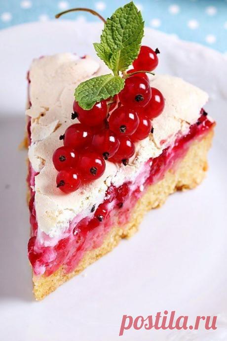 Как приготовить пирог с красной смородиной - рецепт, ингридиенты и фотографии