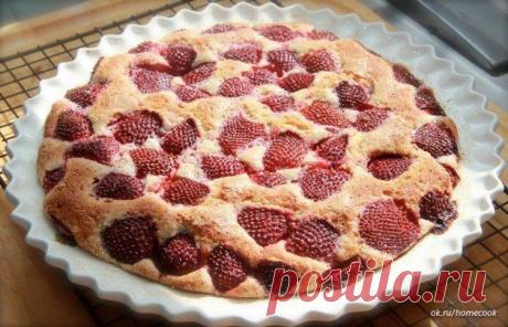 Клубничный пирог