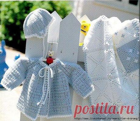 Комплект для новорожденного крючком.